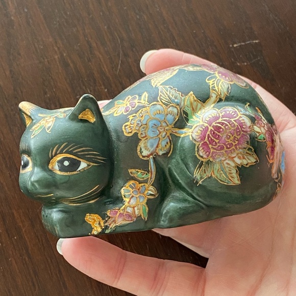 Fitz And Floyd Takahashi Style Cat Figurine Cloisonne Painted Green Flowers 4” - Picture 3 of 8